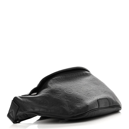 Louis Vuitton Calfskin Monogram Shadow Discovery Bumbag Black 3 of 7