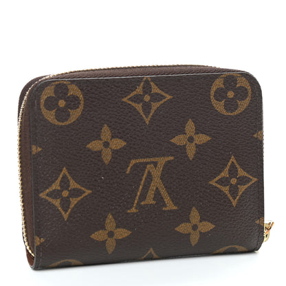 Louis Vuitton Monogram Key Pouch 7 of 14