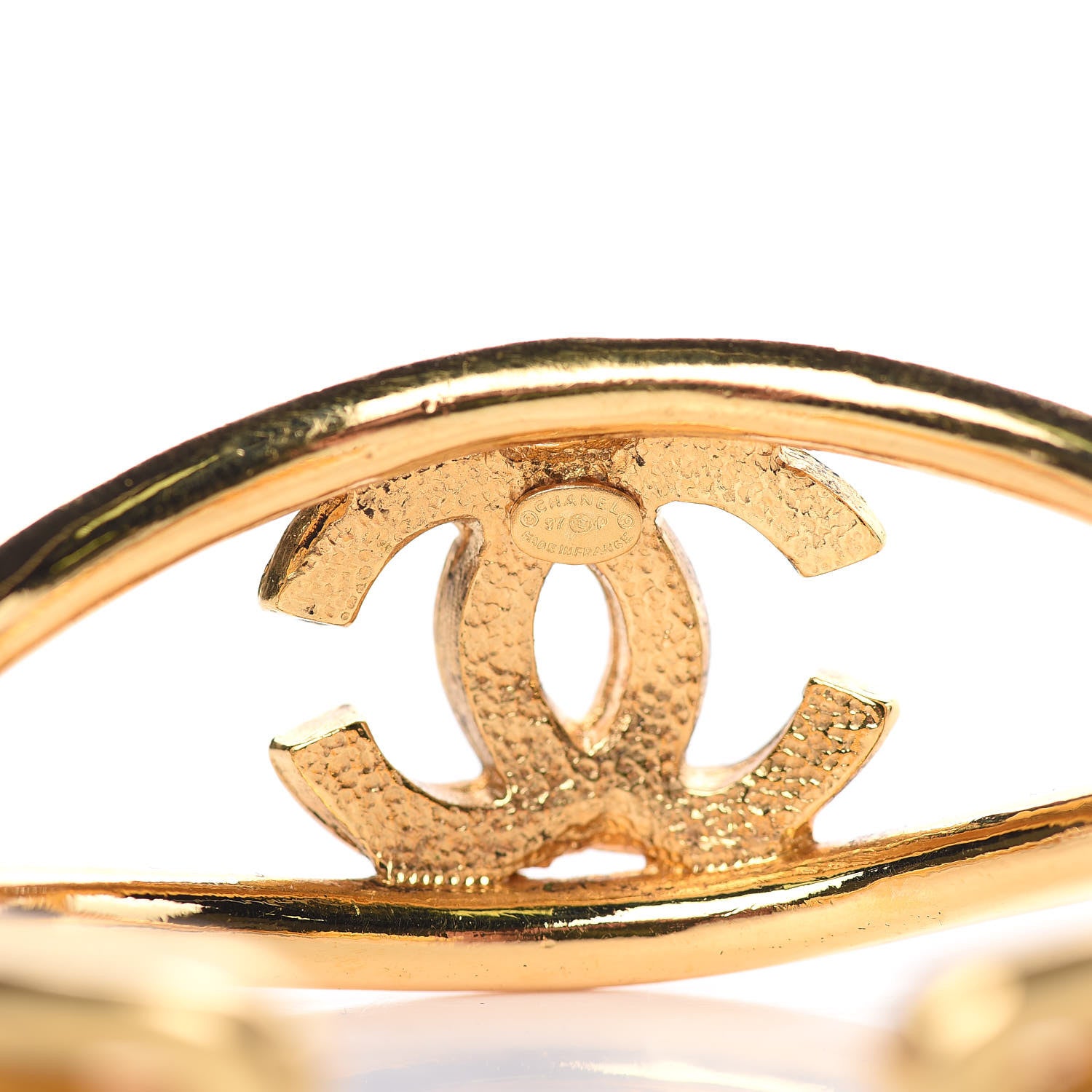 Chanel CC Cuff Gold 4 of 5