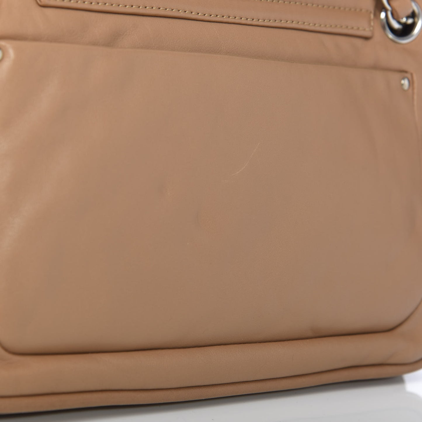 Calfskin Diagonal Ligne Flap Beige