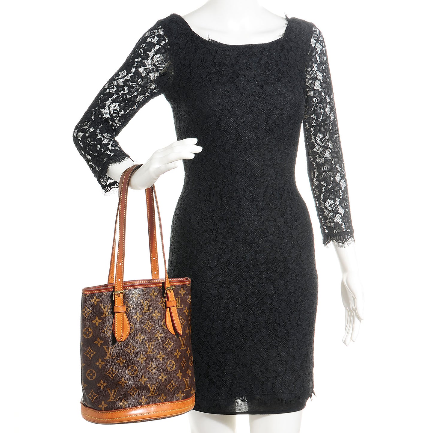 Monogram Petit Bucket 23