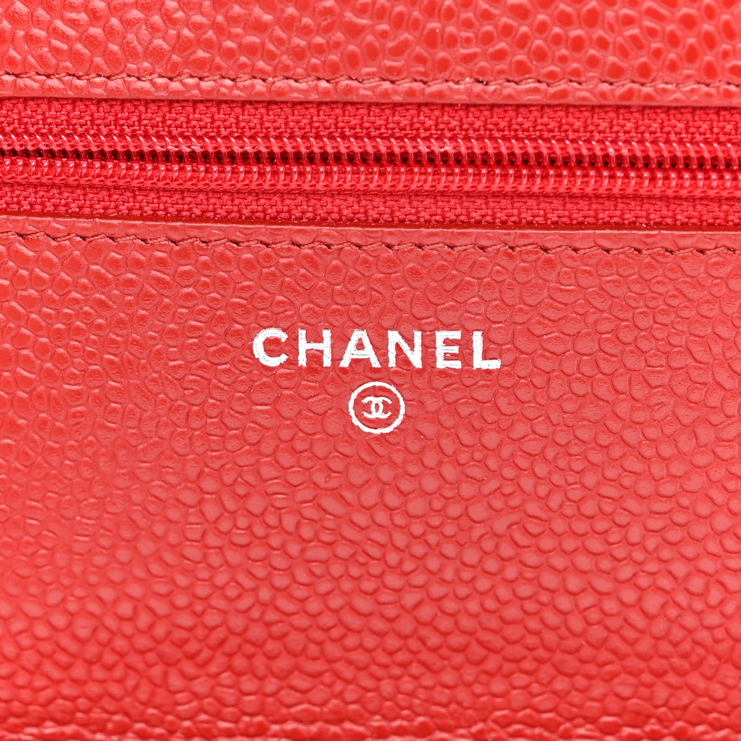 Caviar Quilted Wallet On Chain WOC Red