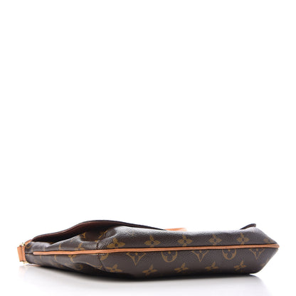 Louis Vuitton Monogram Musette Tango Long Strap 4 of 10