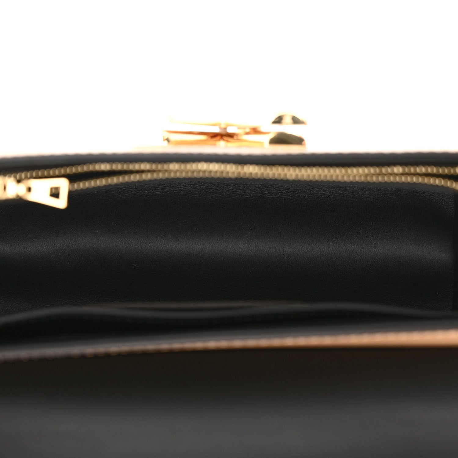 Louis Vuitton Epi Twist Shoulder Bag MM Camel 6 of 9