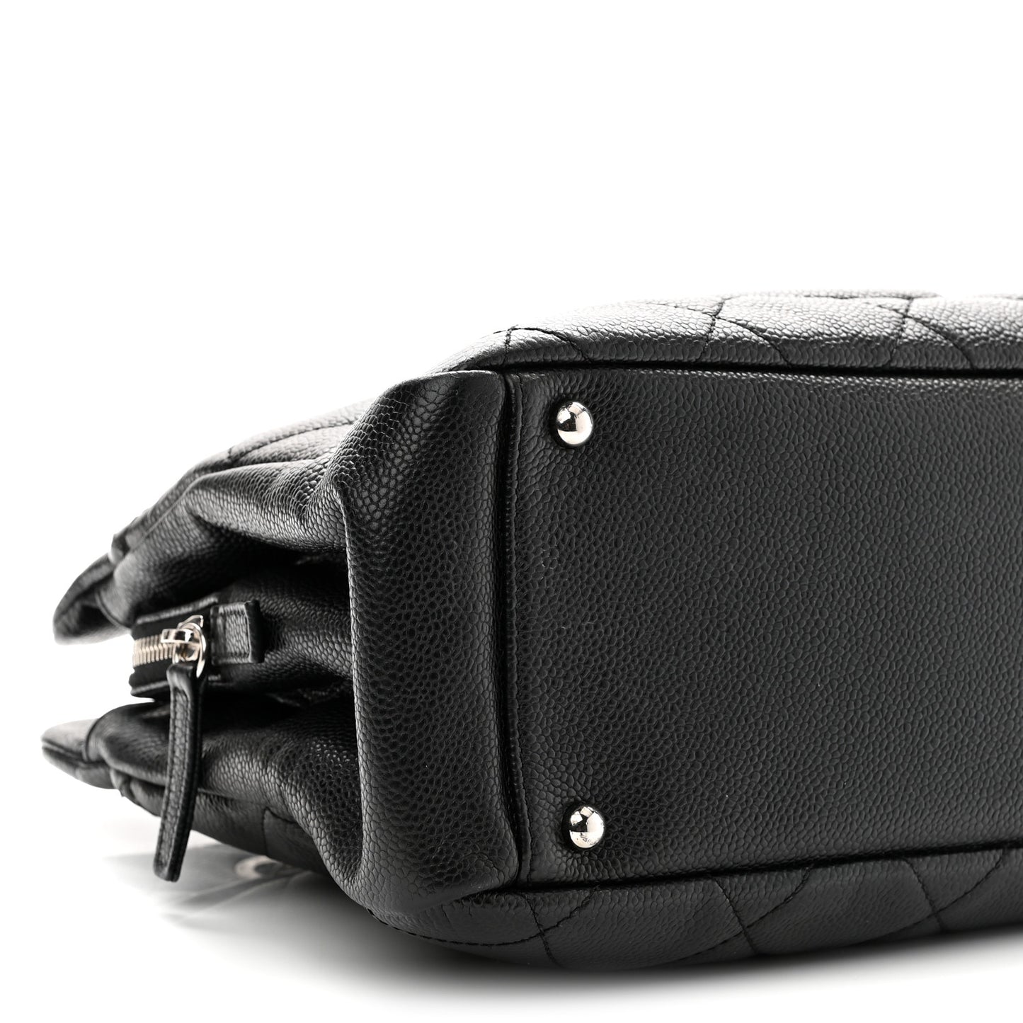 Caviar Quilted CC Timeless Soft Tote Black