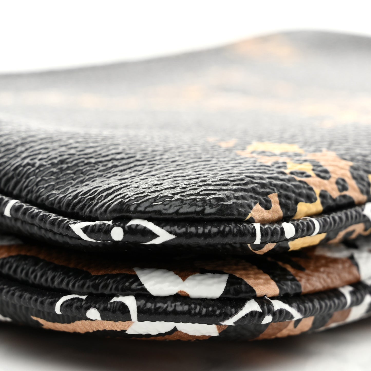 Monogram Giant Jungle Pochette Double Zip Black