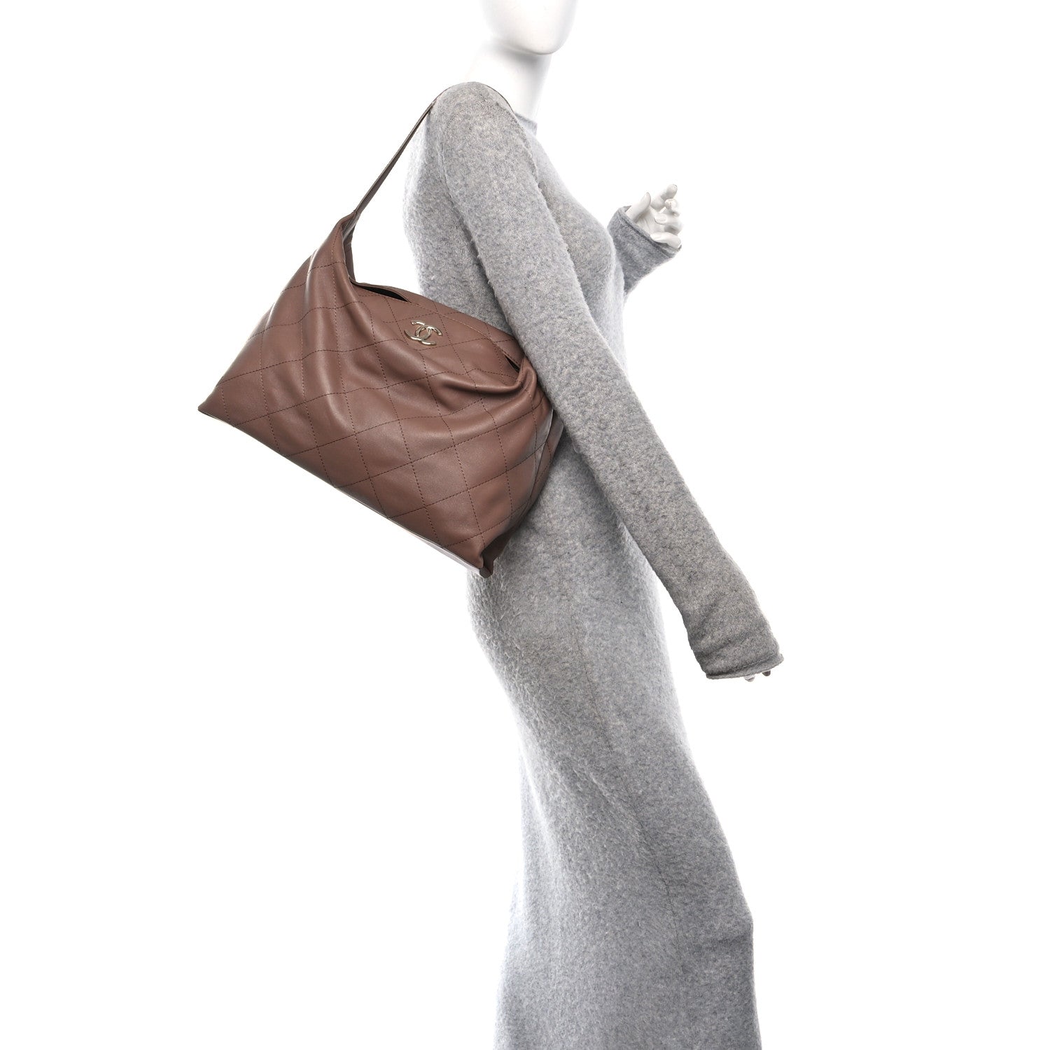 Chanel Shiny Lambskin Quilted Maxi Hobo Brown 2 of 10