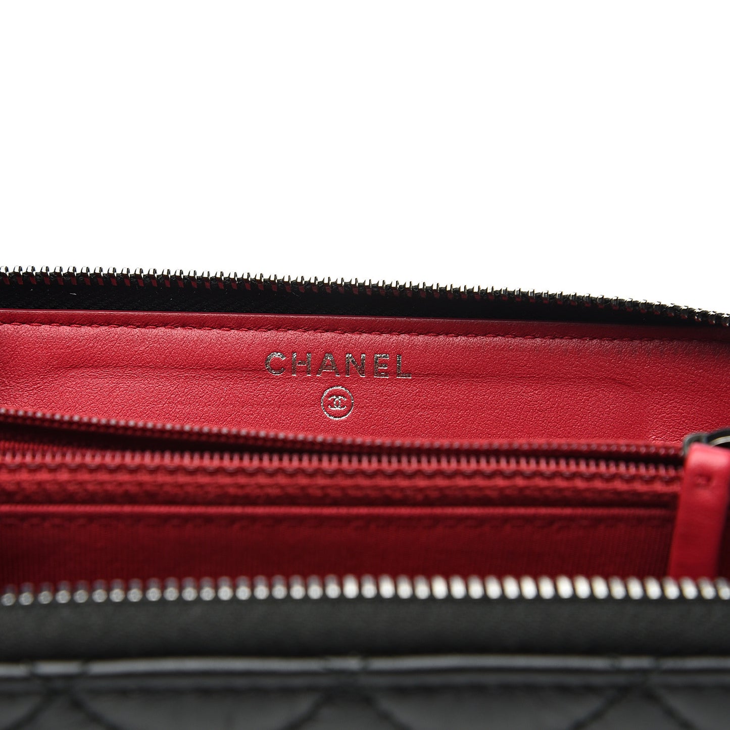 Aged Calfskin Quilted Small Gabrielle Zip Around Wallet Black