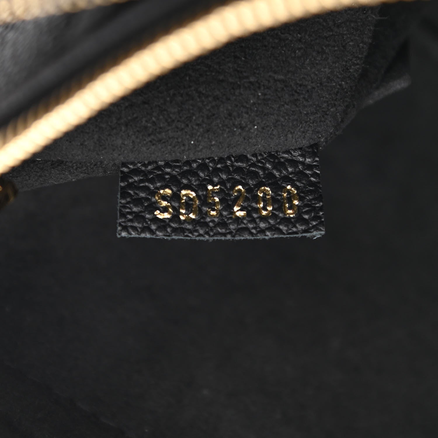 Louis Vuitton Empreinte Monogram Giant Multi Pochette Accessories Black 7 of 10