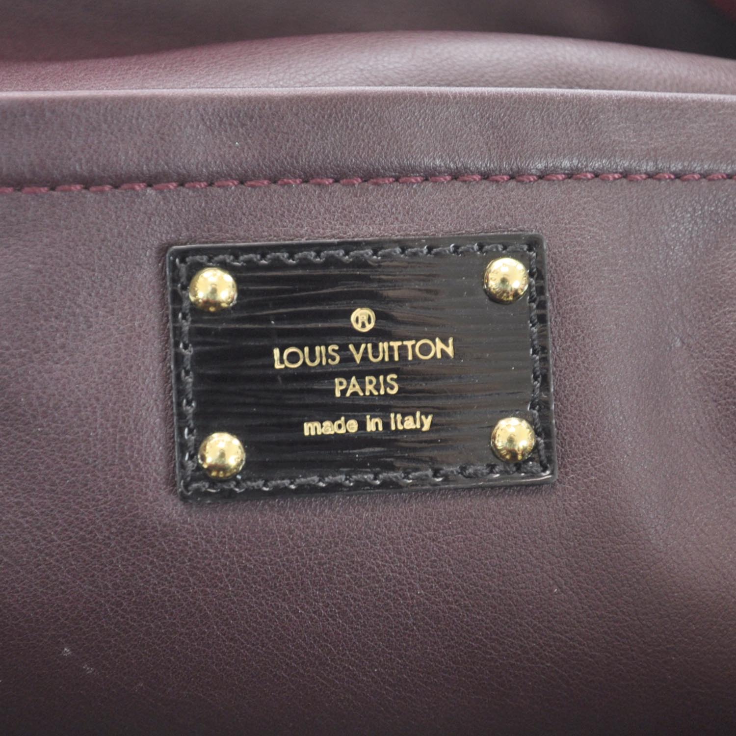 Louis Vuitton Vinyl Monogram Squishy Inventeur Red 8 of 9