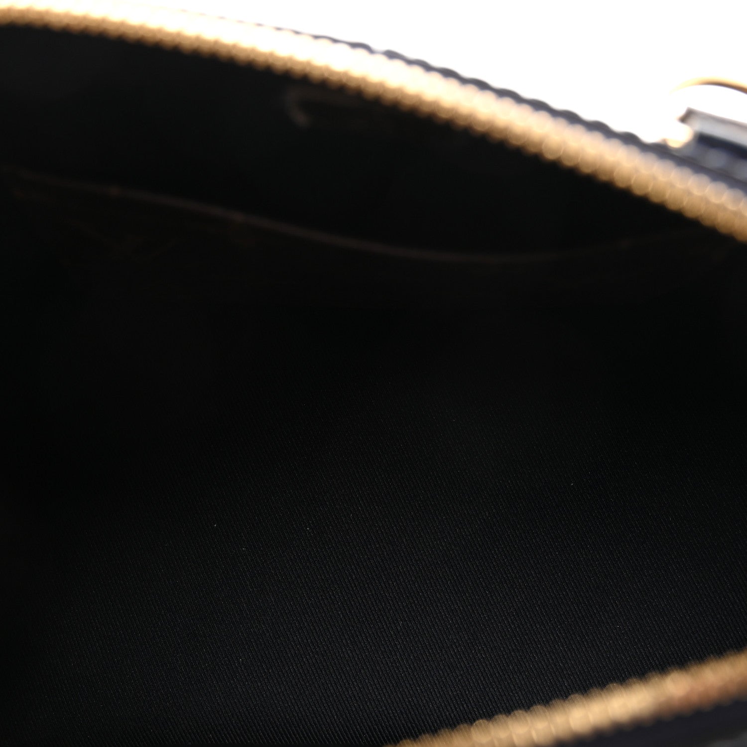 Louis Vuitton Patent Monogram Alma BB Marine 5 of 9