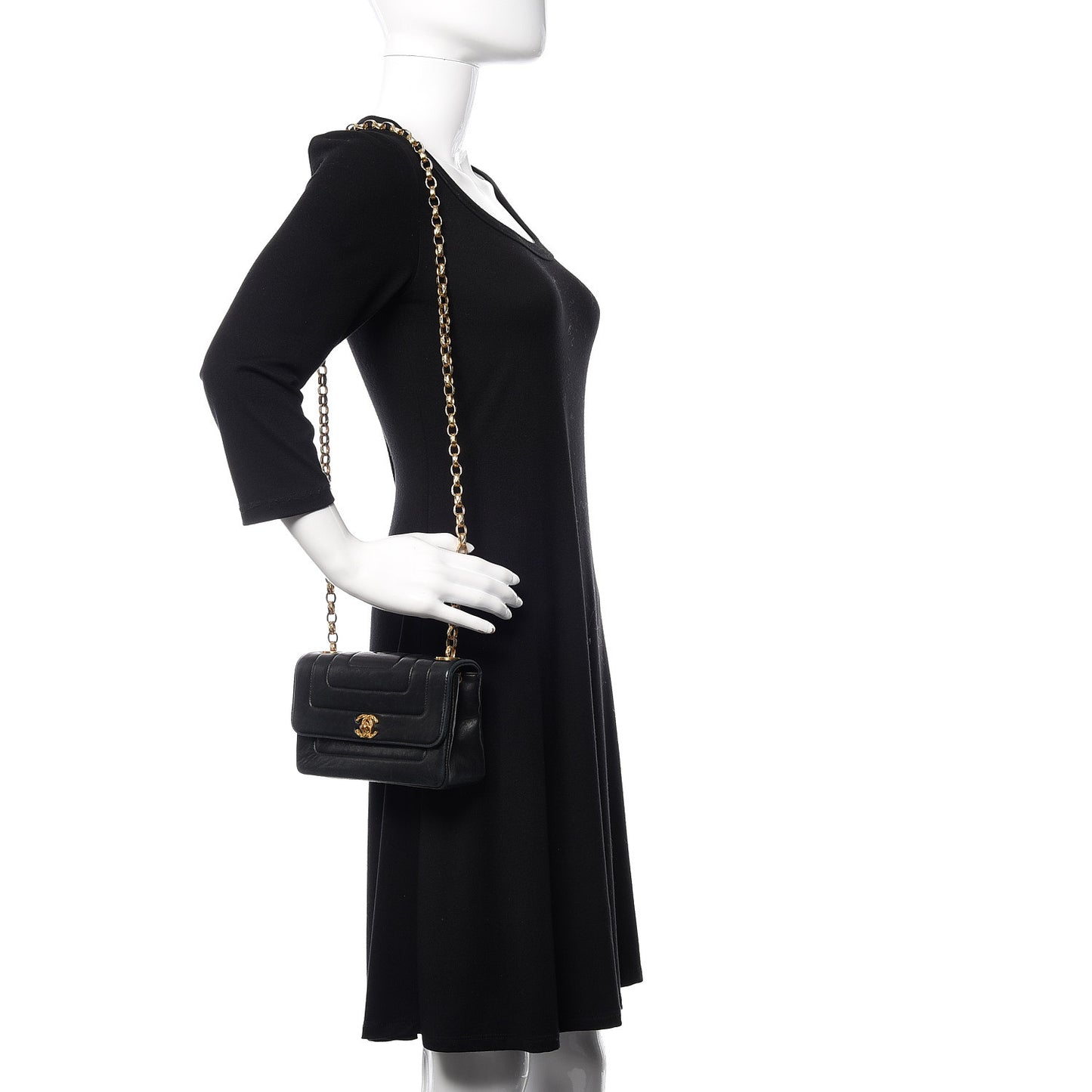 Lambskin Horizontal Vertical Quilted Small Single Flap Black