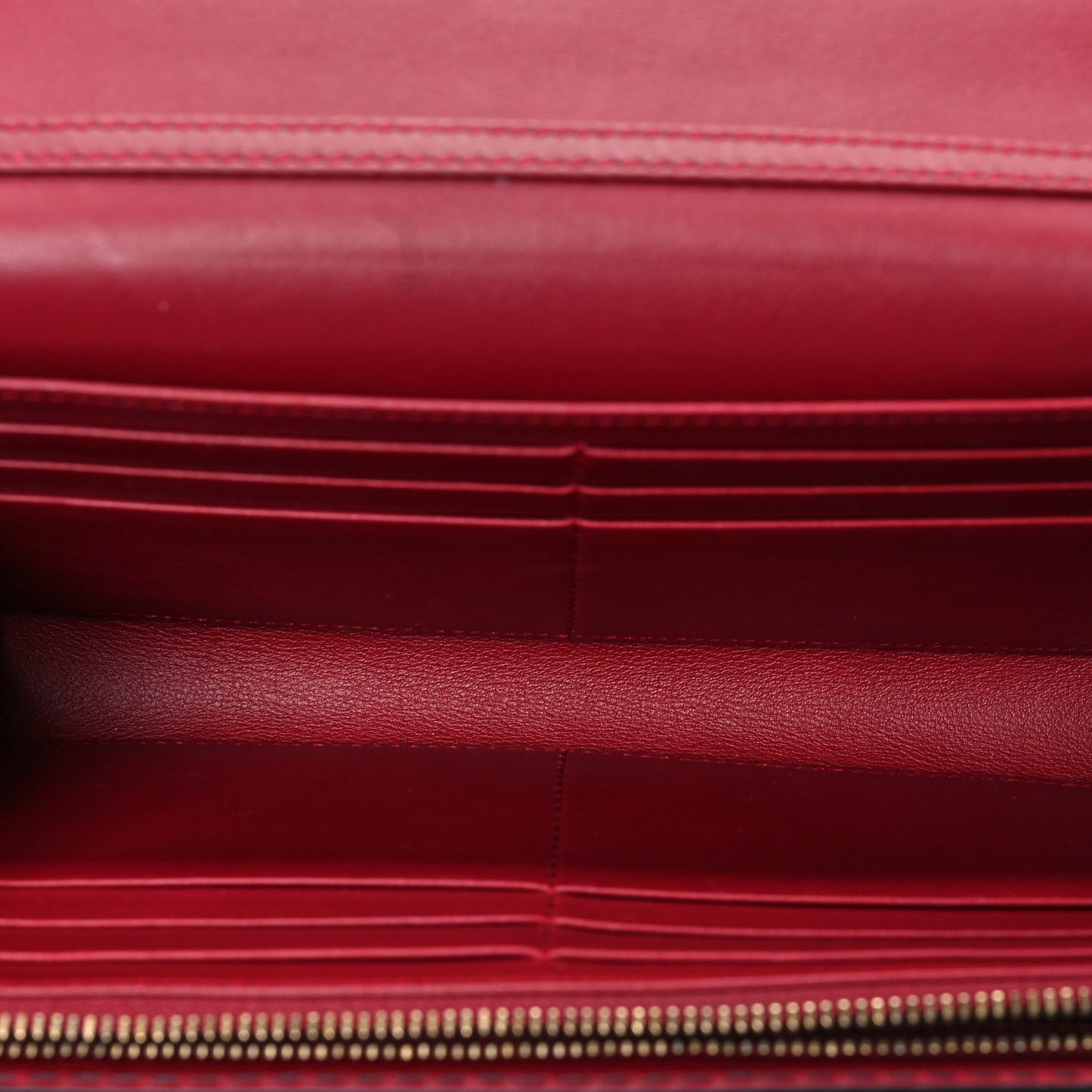 Grained Lambskin J'adior Croisiere Chain Wallet Red