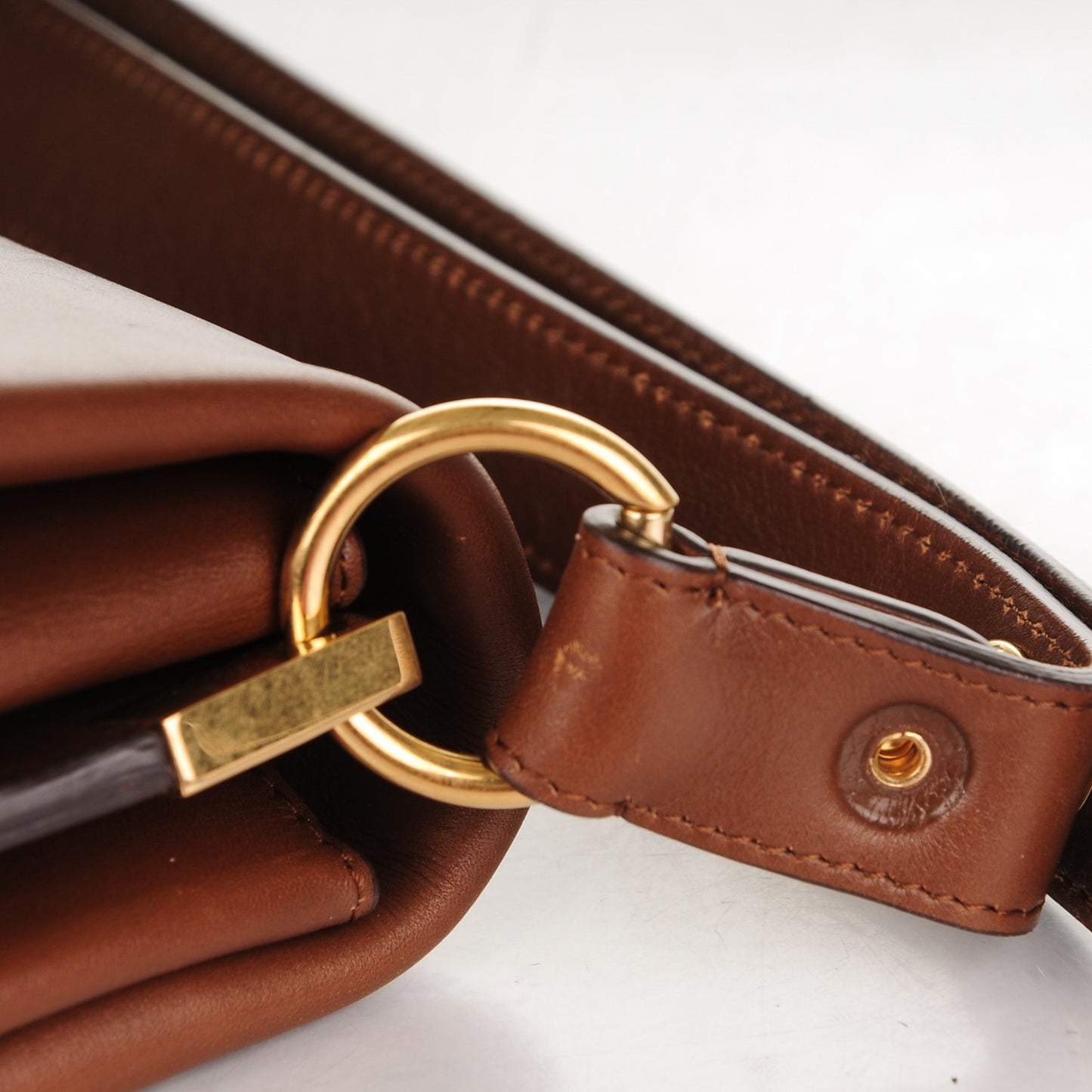 Smooth Calfskin Blade Flap Camel