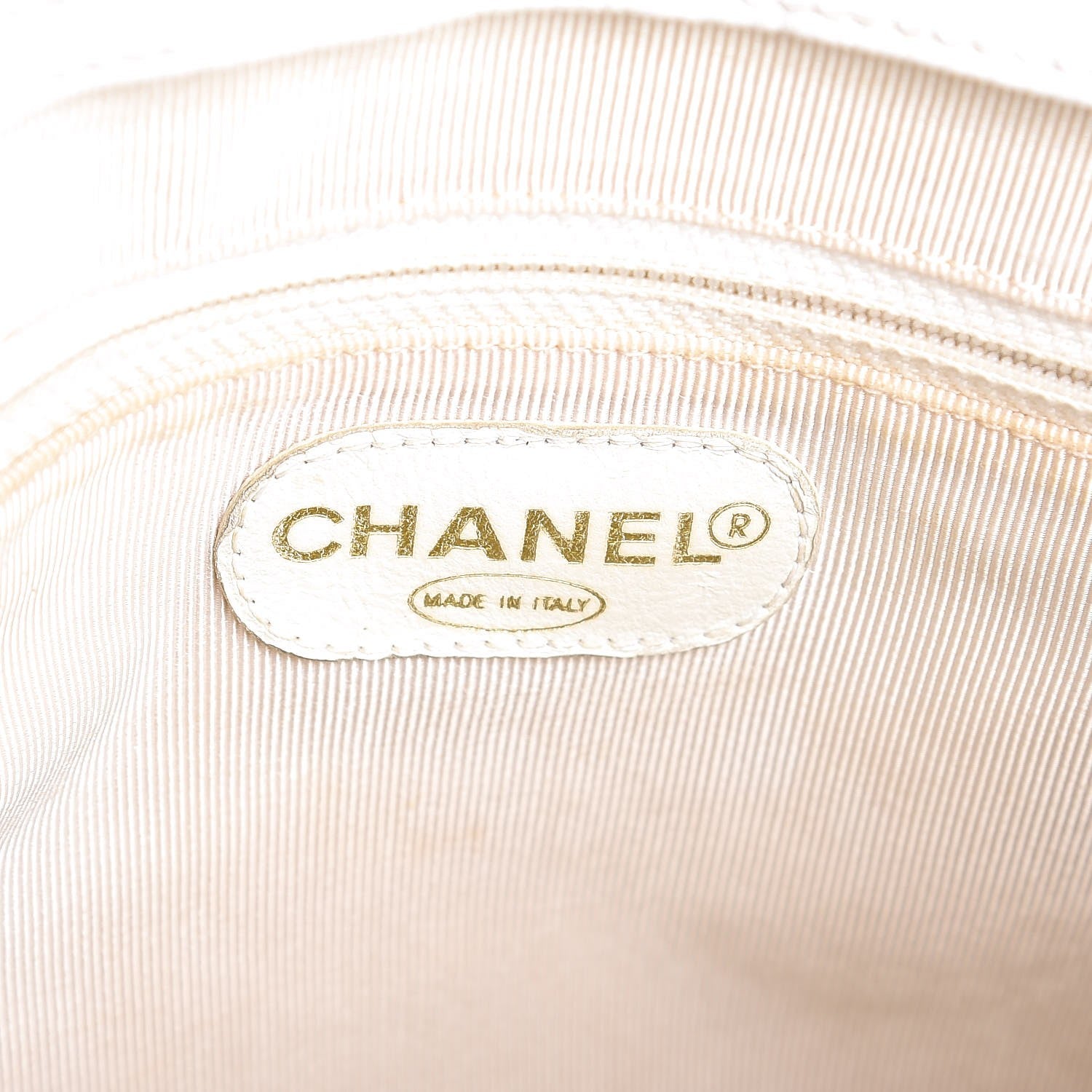 Chanel Caviar CC Shoulder Bag White 6 of 12