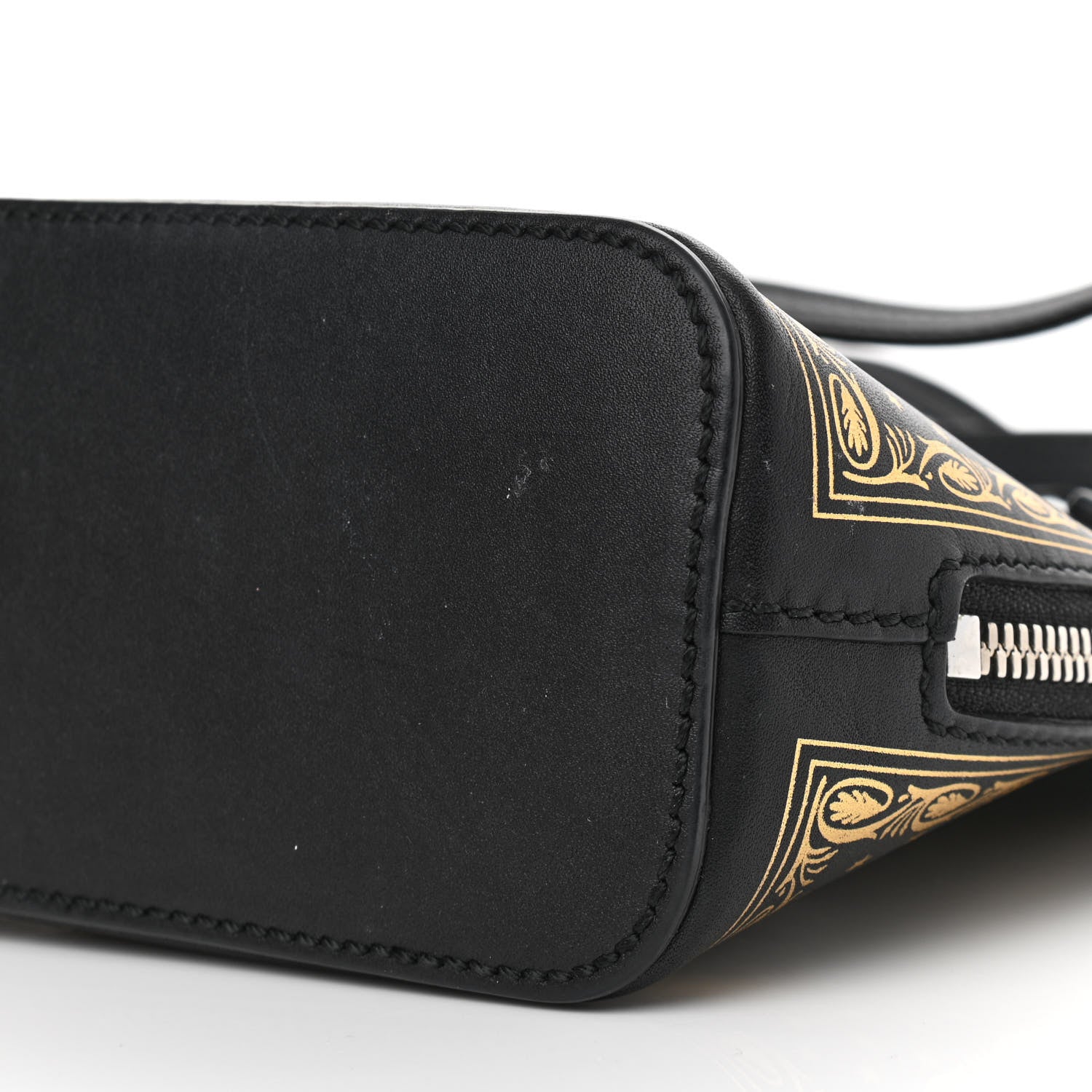 Gucci X SEGA Calfskin GUCCY Stars Mini Dome Shoulder Bag Black Gold 10 of 10
