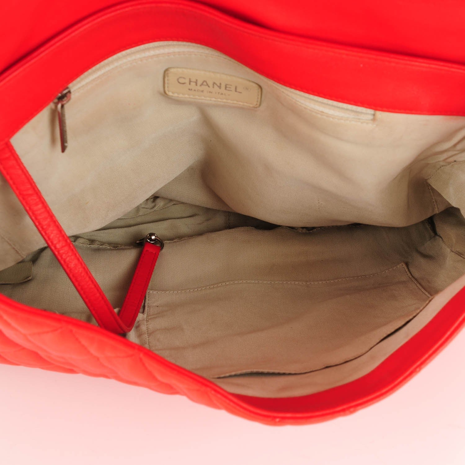 Chanel Washed Lambskin Quilted Maxi Chain Around Flap Red 5 of 7