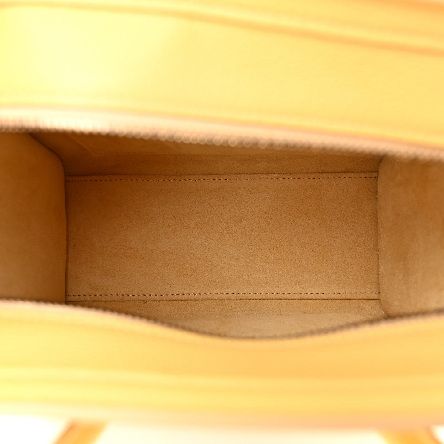 Drummed Calfskin Nano Luggage Pollen