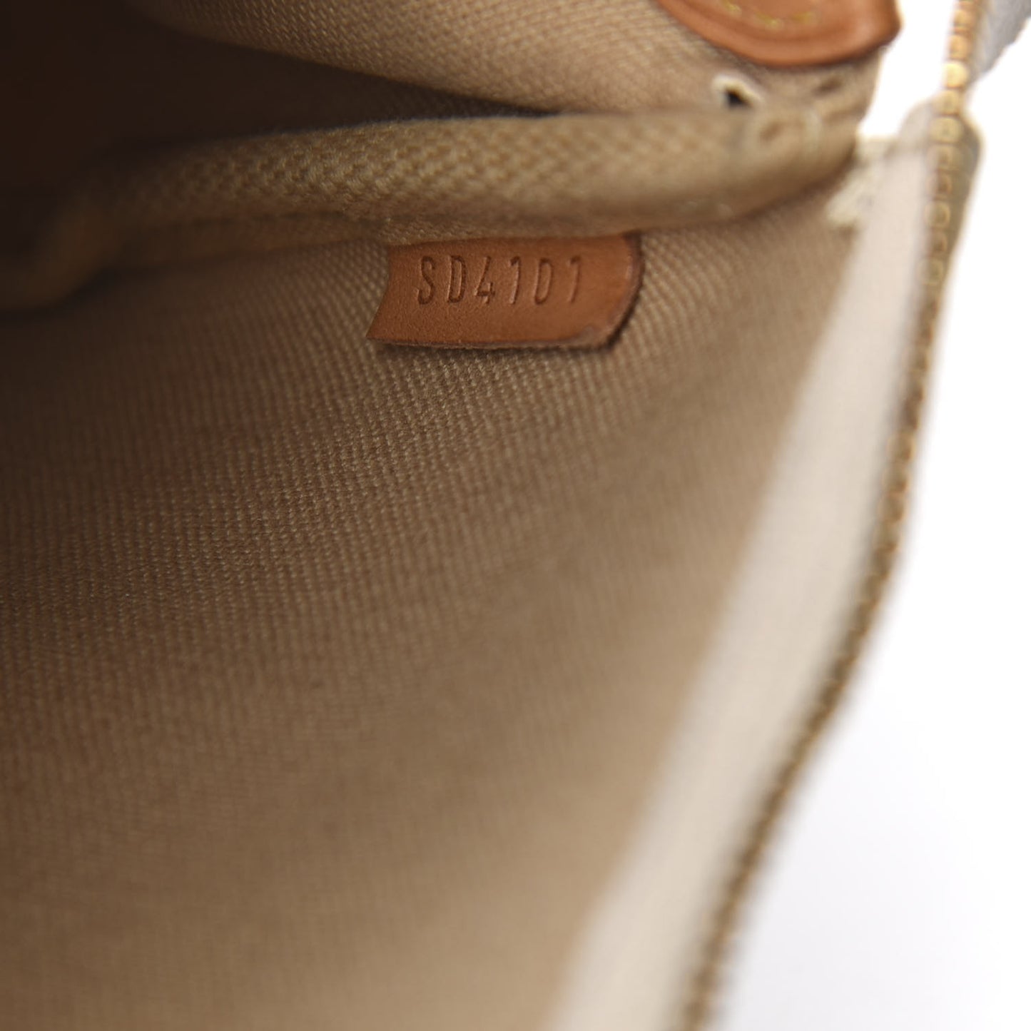 Damier Azur Eva Clutch