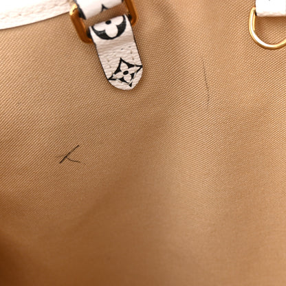 Louis Vuitton Monogram Giant Onthego GM Kaki Beige 11 of 11
