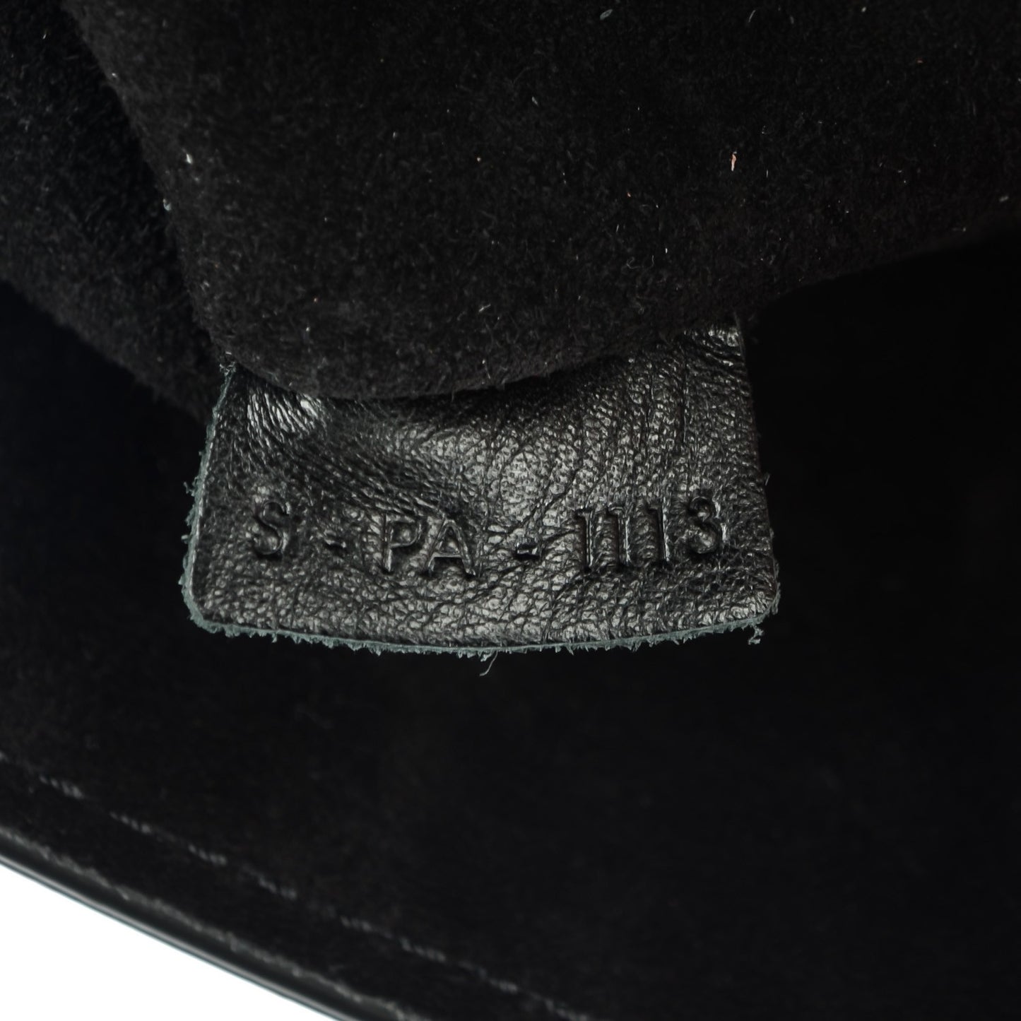 Supple Calfskin Medium Phantom Luggage Black