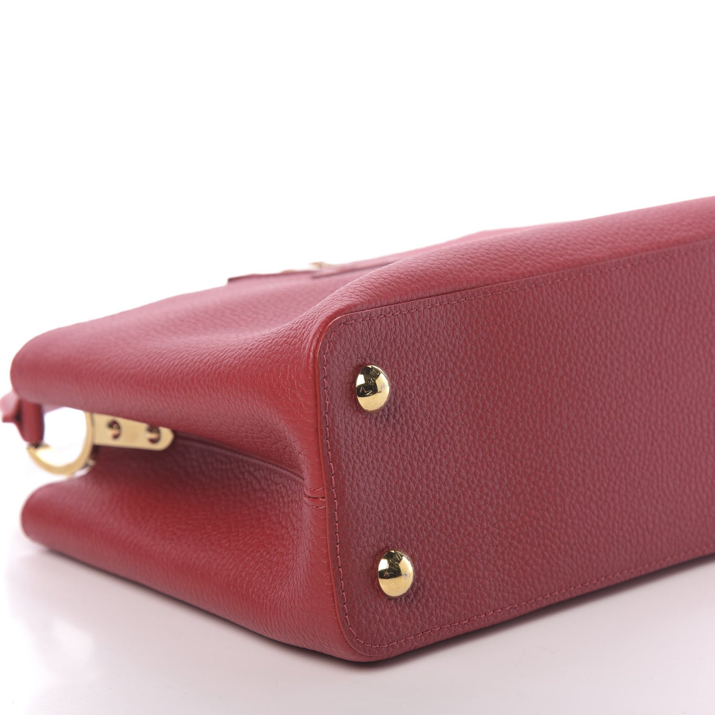 Taurillon Capucines PM Scarlet