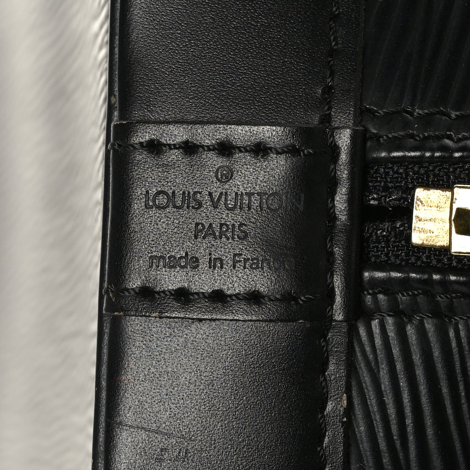 Louis Vuitton Epi Alma PM Black 7 of 13
