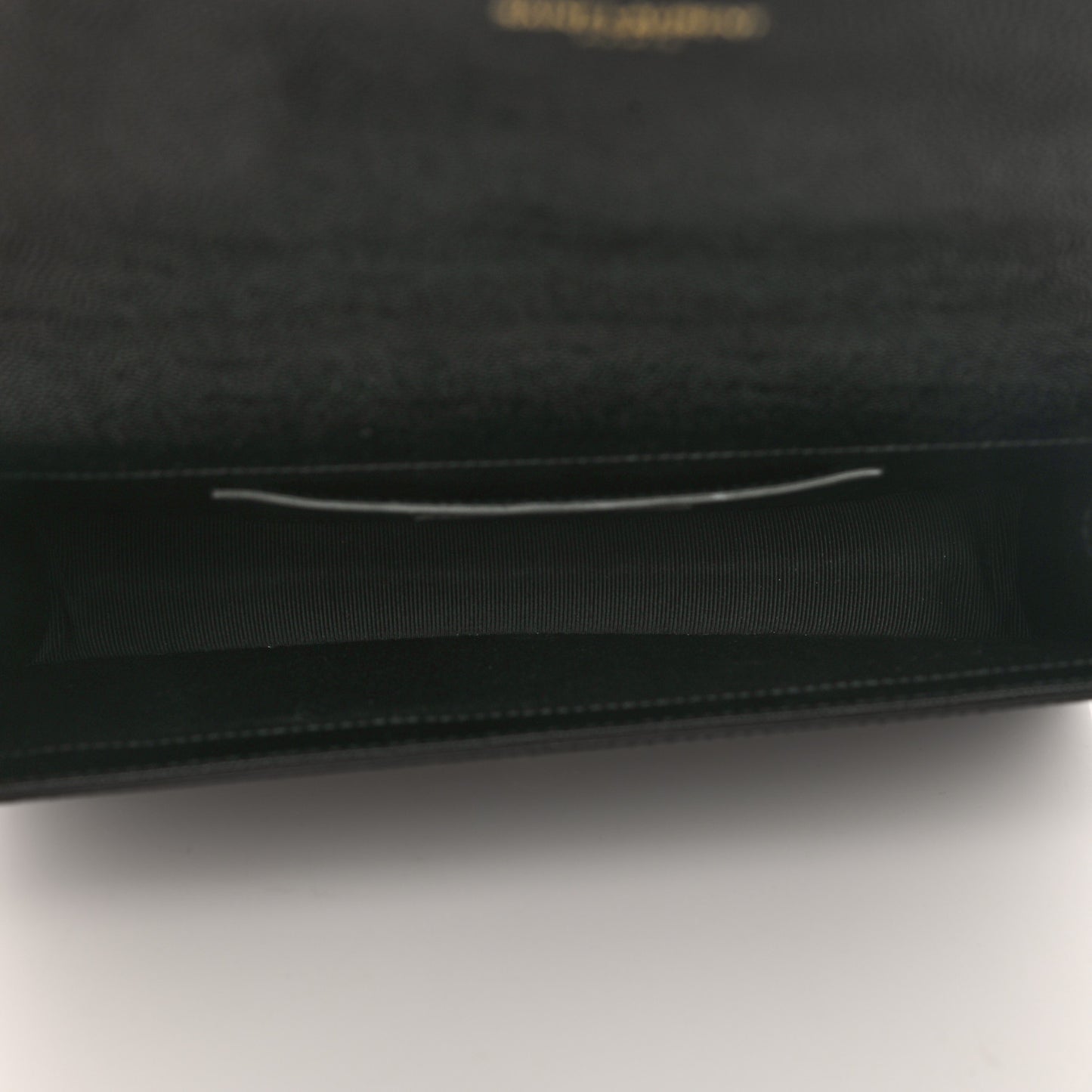 Grain De Poudre Classic Monogram Kate Clutch Black