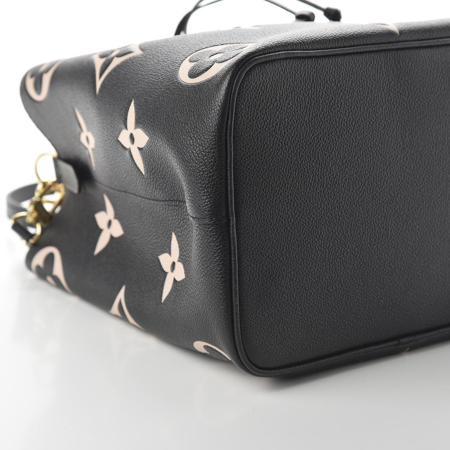 Empreinte Monogram Giant Neonoe MM Black Beige