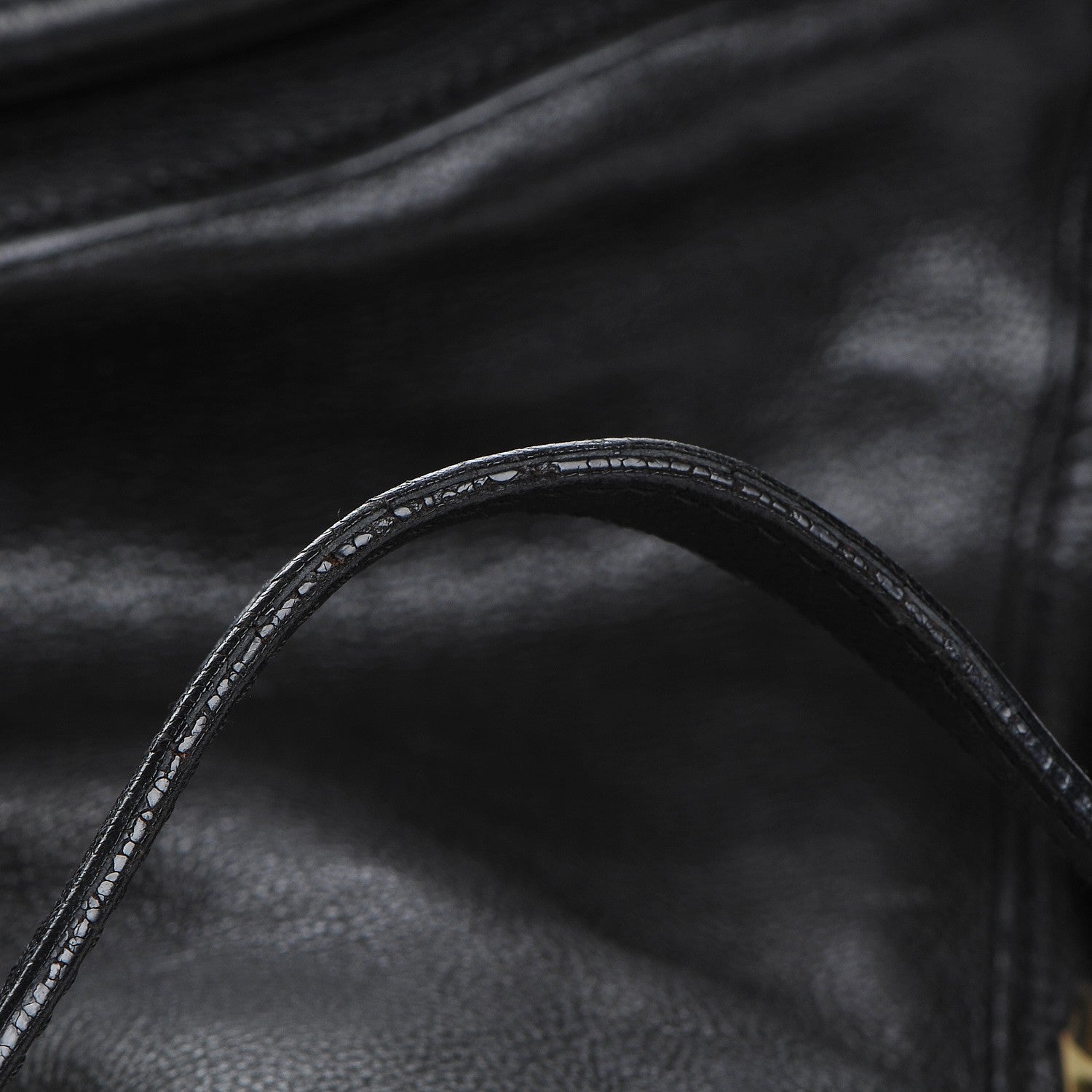 Chloe Calfskin Medium Paraty Black 7 of 10