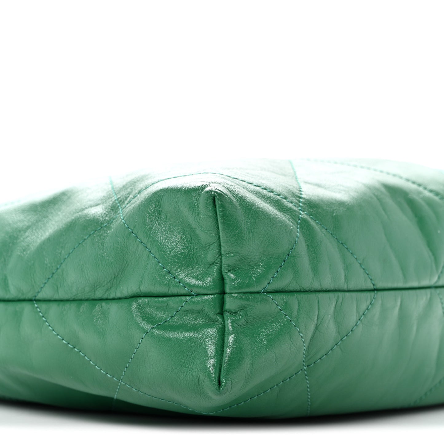 Shiny Calfskin Quilted Small Chanel 22 Green