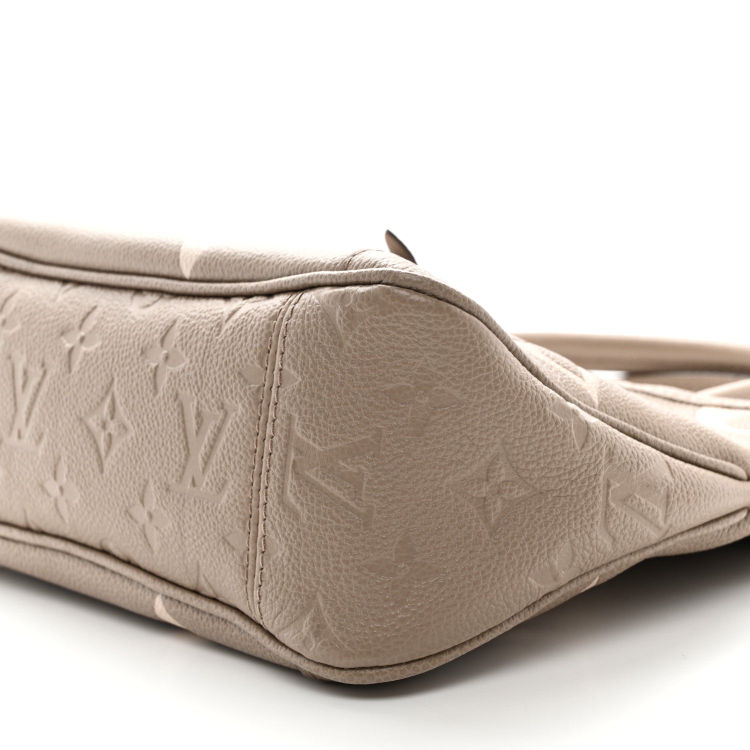 Louis Vuitton Empreinte Monogram Giant Trianon PM Tourterelle Creme 9 of 9