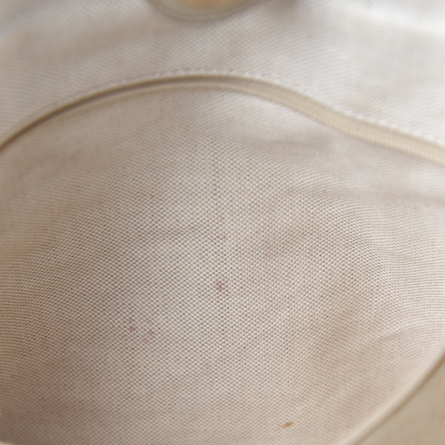 Monogram Medium Sukey Tote Off White