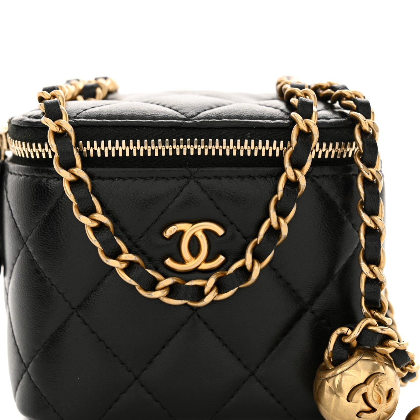 Lambskin Quilted Mini Pearl Crush Vanity Case With Chain Black
