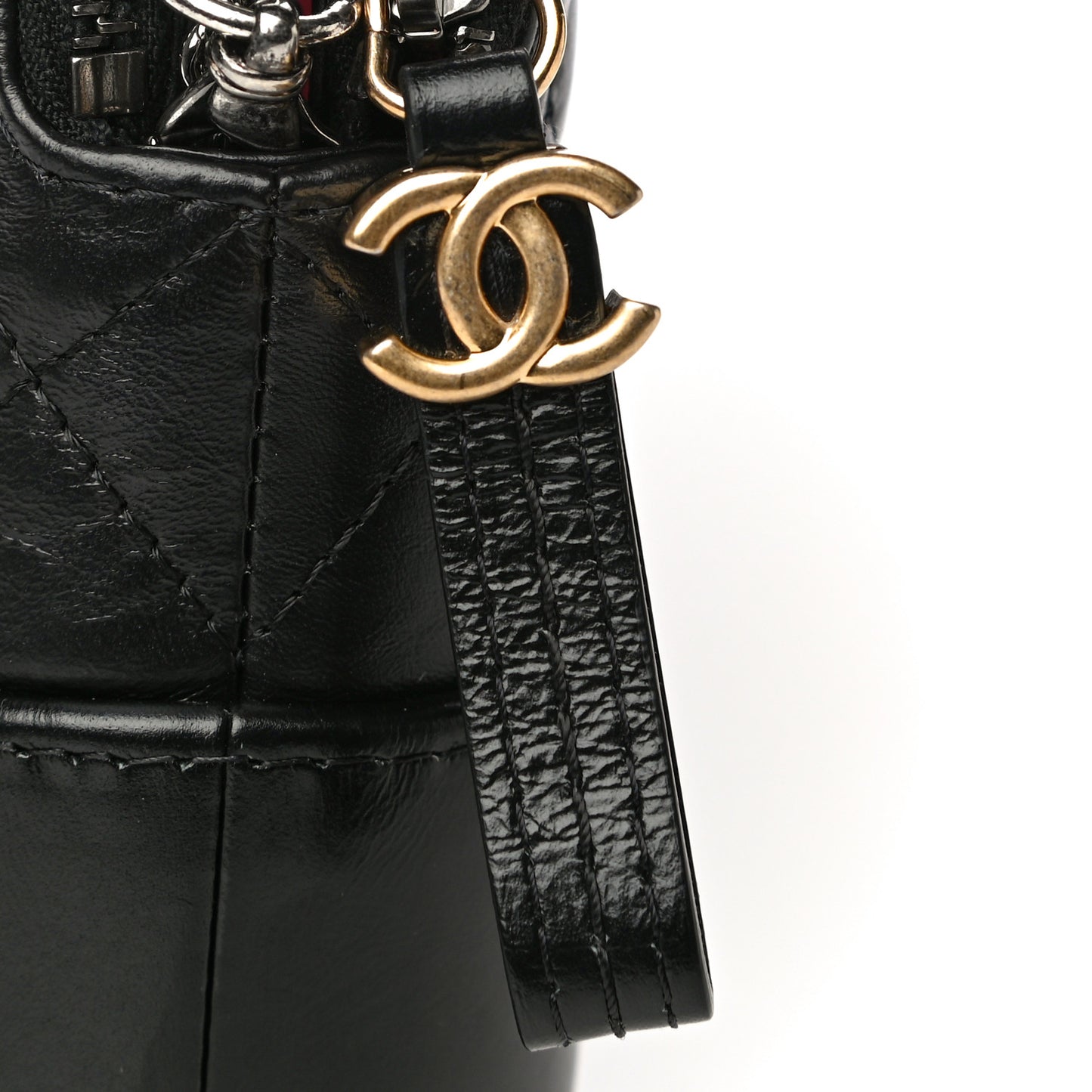 Aged Calfskin Quilted Small Gabrielle Clutch With Chain Black