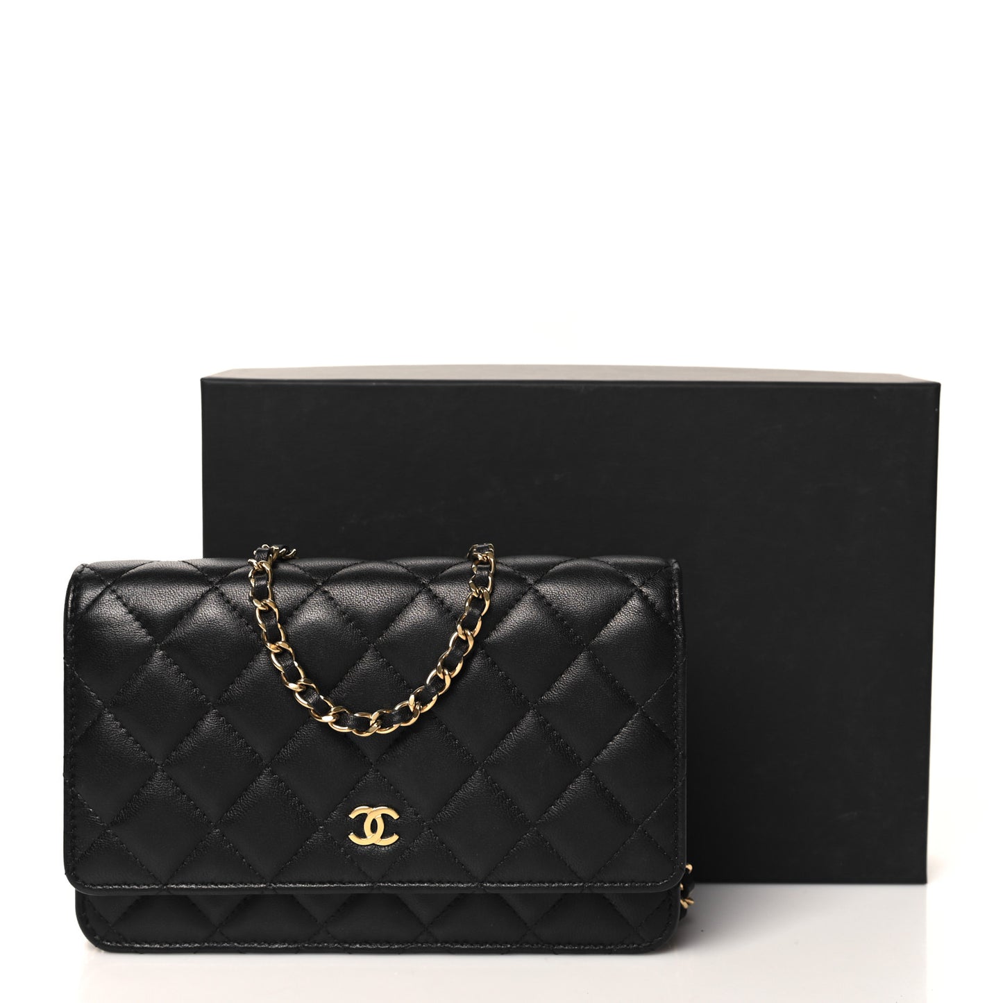Lambskin Quilted Wallet On Chain WOC Black