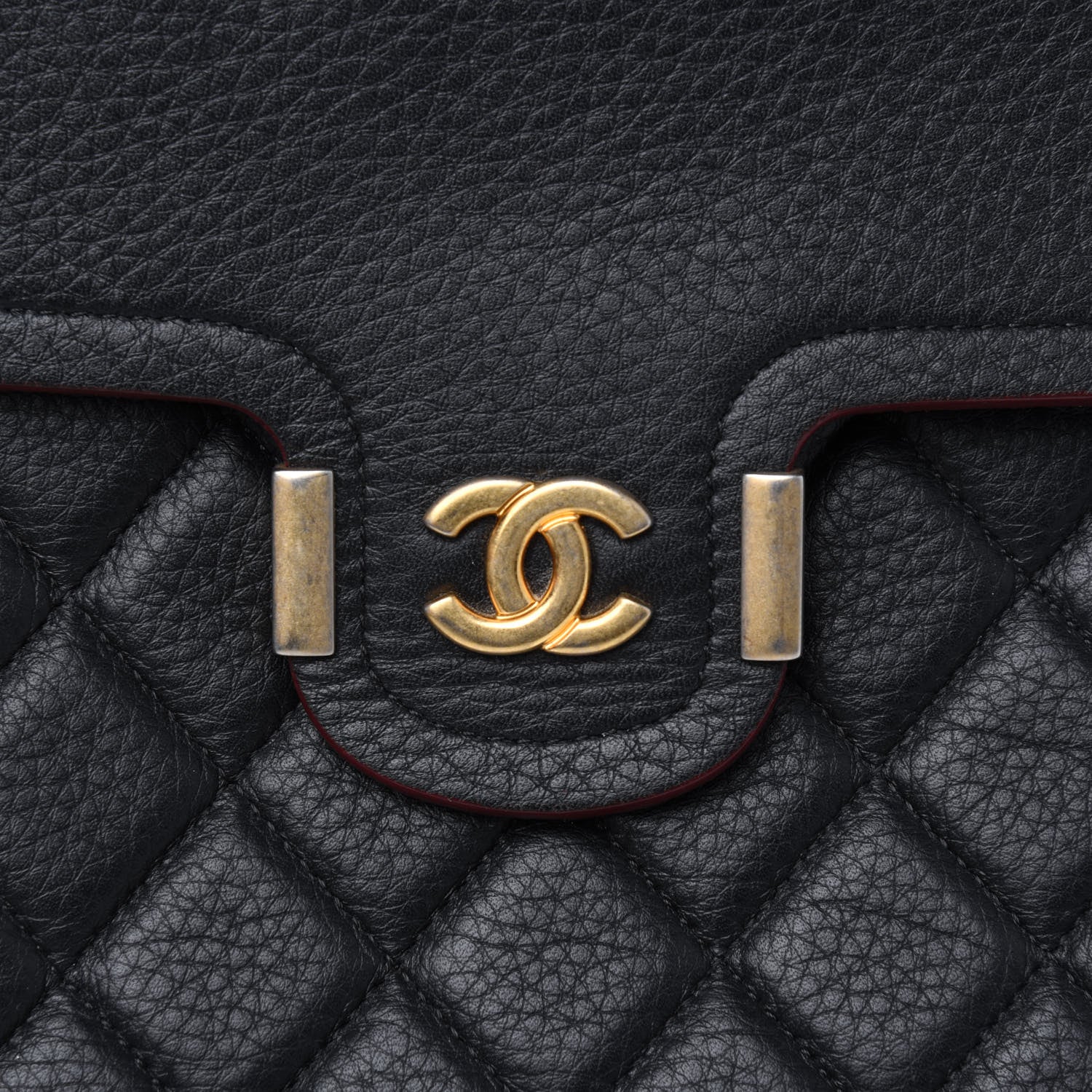 Chanel Grained Calfskin Quilted Large Archi Chic Cosmetic Case Black 16 of 16