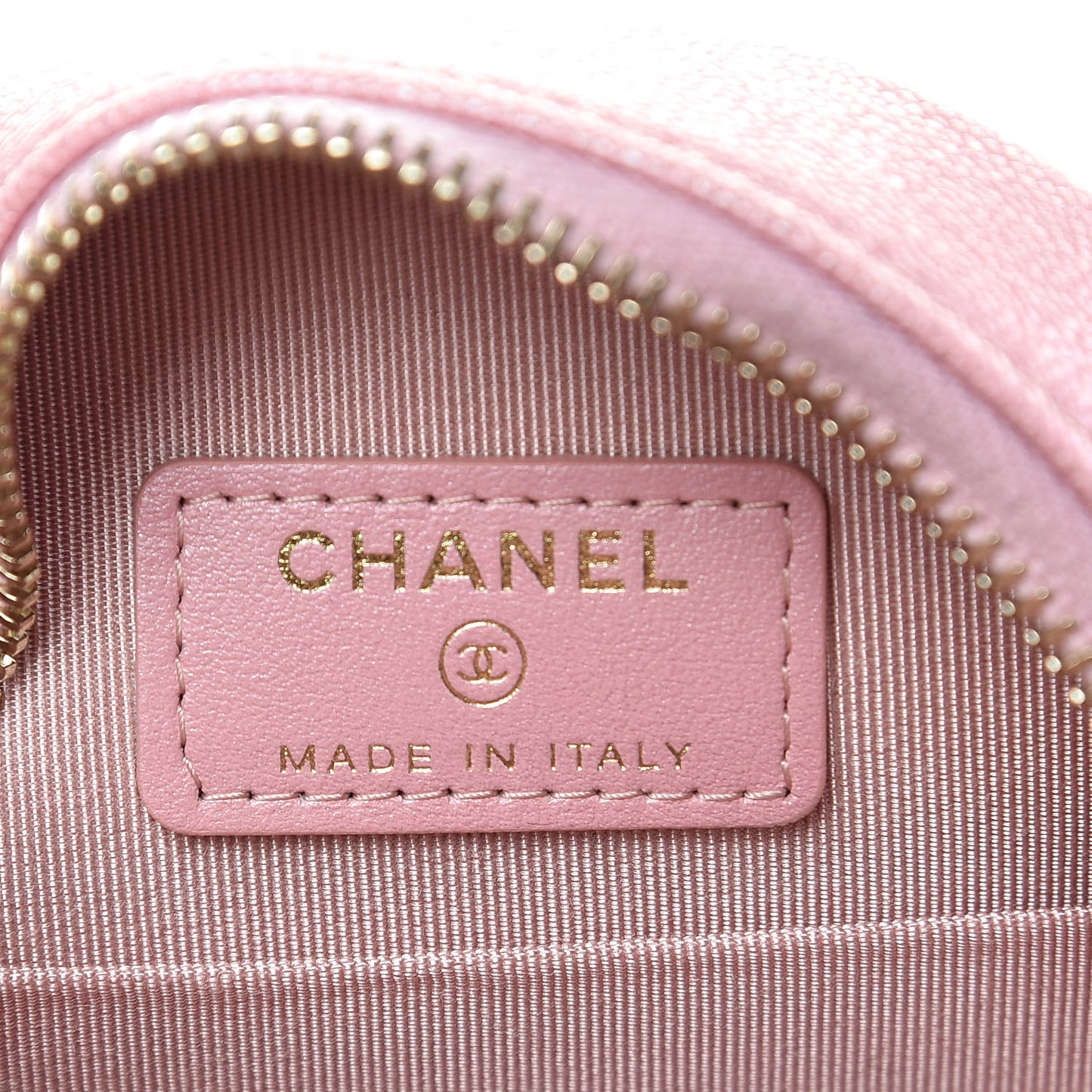 Iridescent Caviar Quilted Round Clutch With Chain Pink