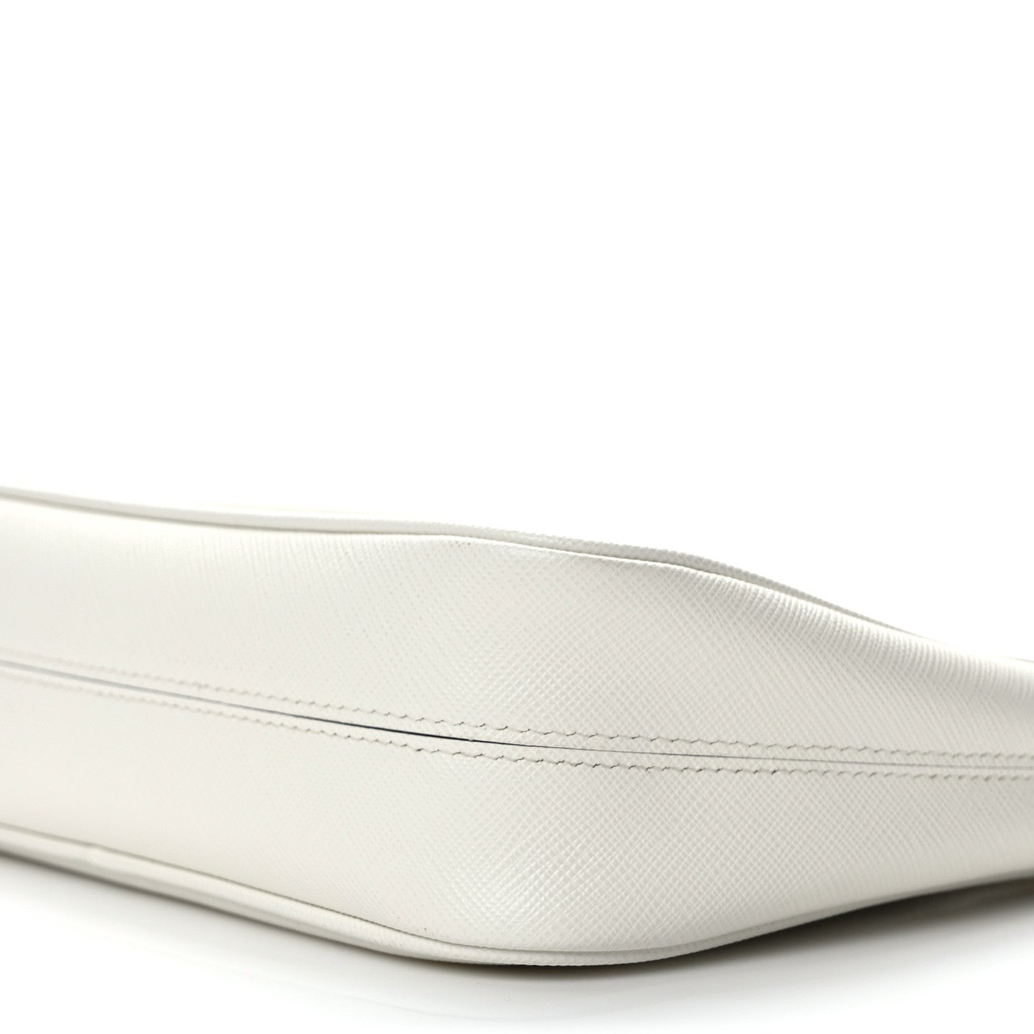 Prada Saffiano Re-Edition 2005 Shoulder Bag White 9 of 13