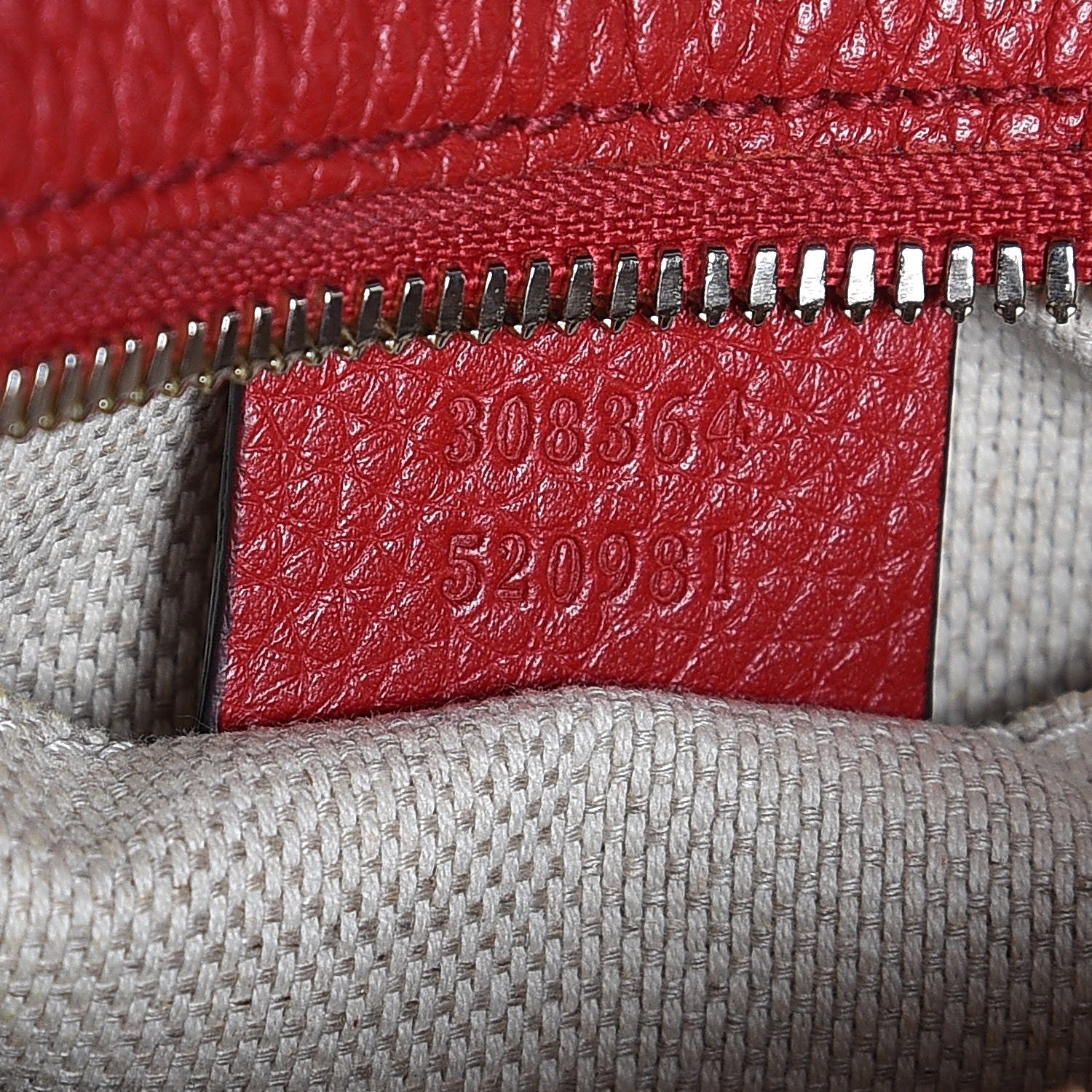 Gucci Pebbled Calfskin Small Soho Disco Bag Tabasco Red 7 of 7
