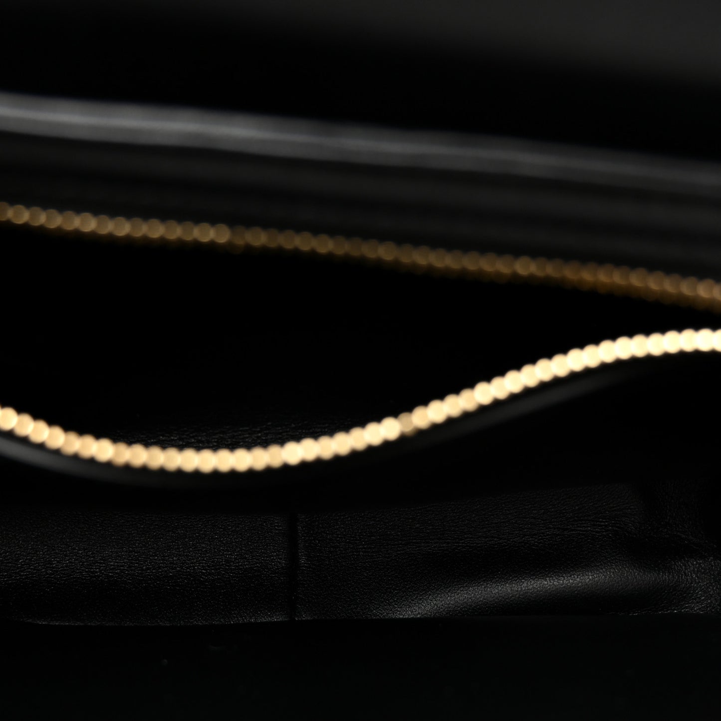 Shiny Calfskin Teen Triomphe Black