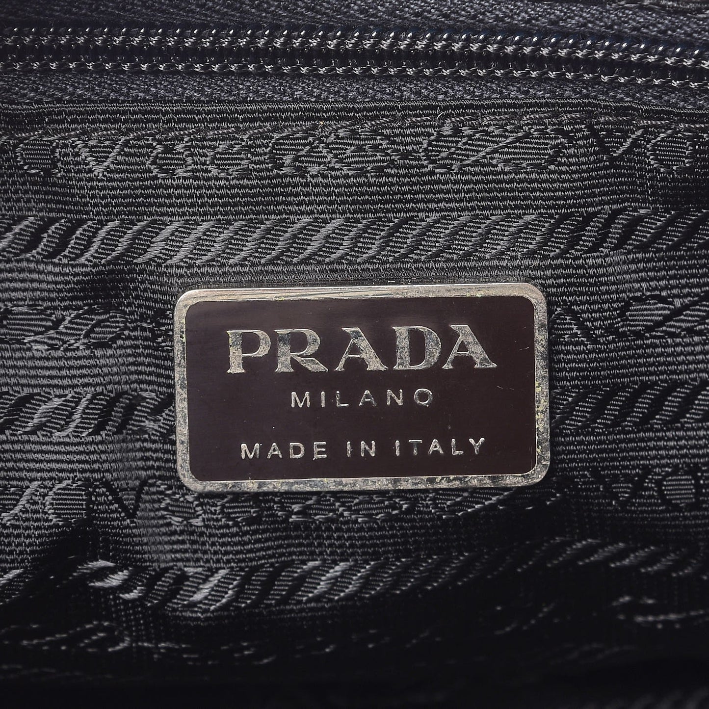 Nylon Vela Messenger Bag Black
