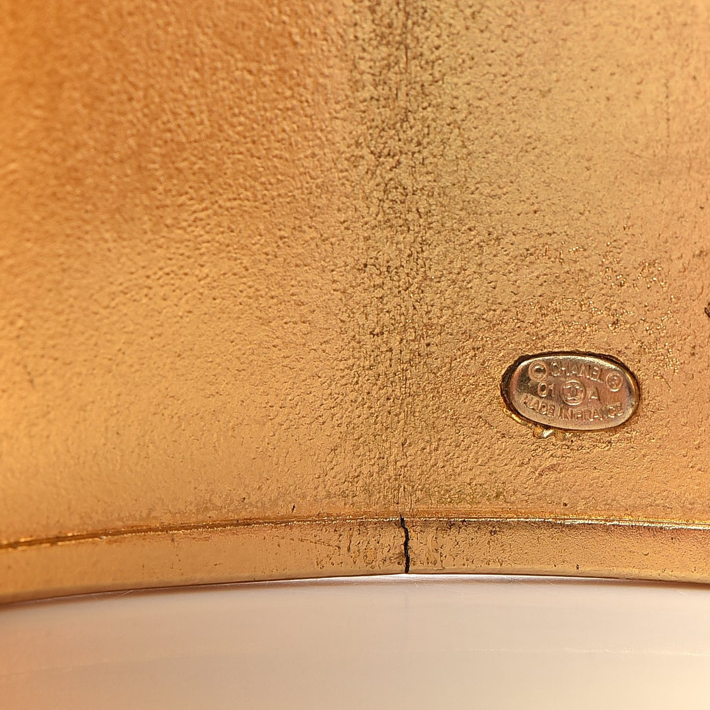 Resin Coco Cuff Pink Gold