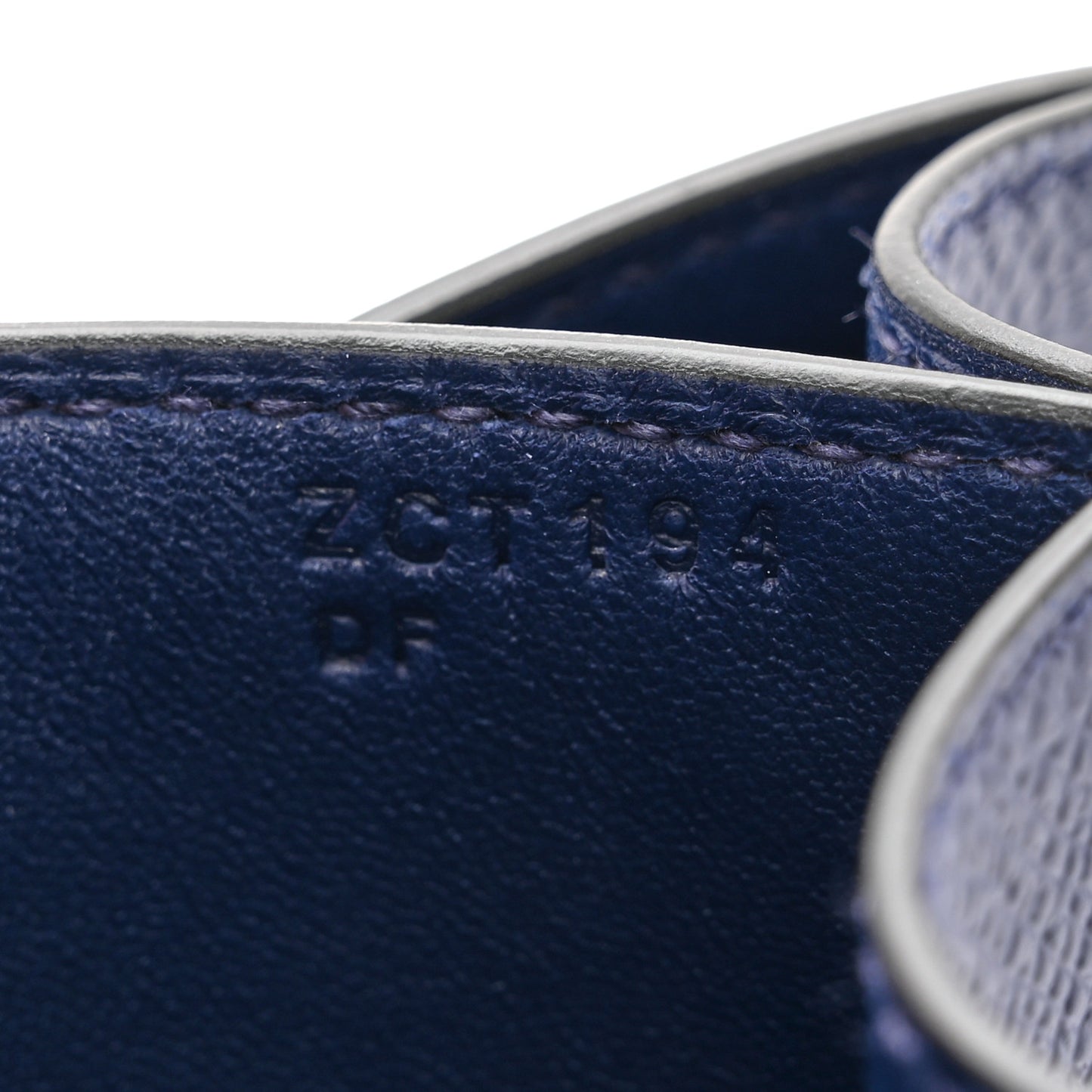 Epsom Constance 24 Bleu Saphir