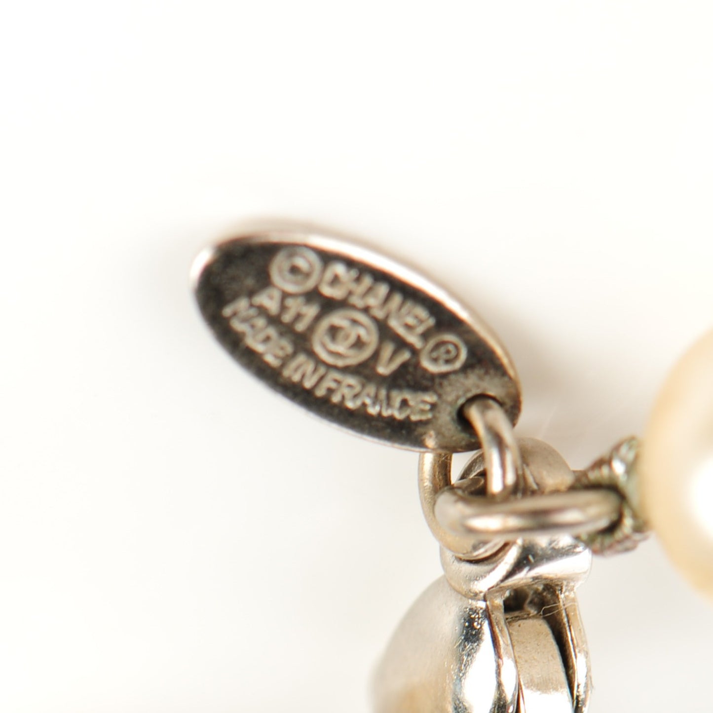 Pearl CC Long Necklace Silver