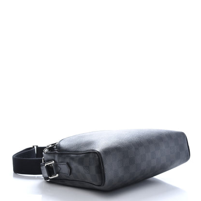 Louis Vuitton Damier Graphite Dayton Reporter PM 3 of 9