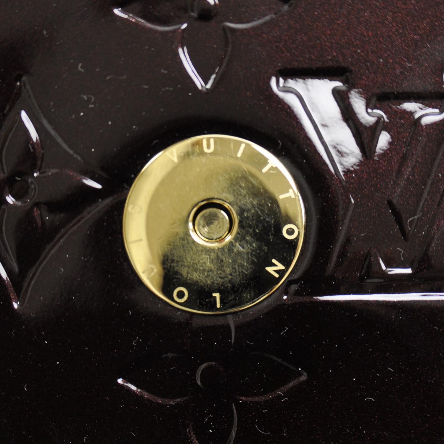 Louis Vuitton Vernis Robertson Clutch Amarante 7 of 11