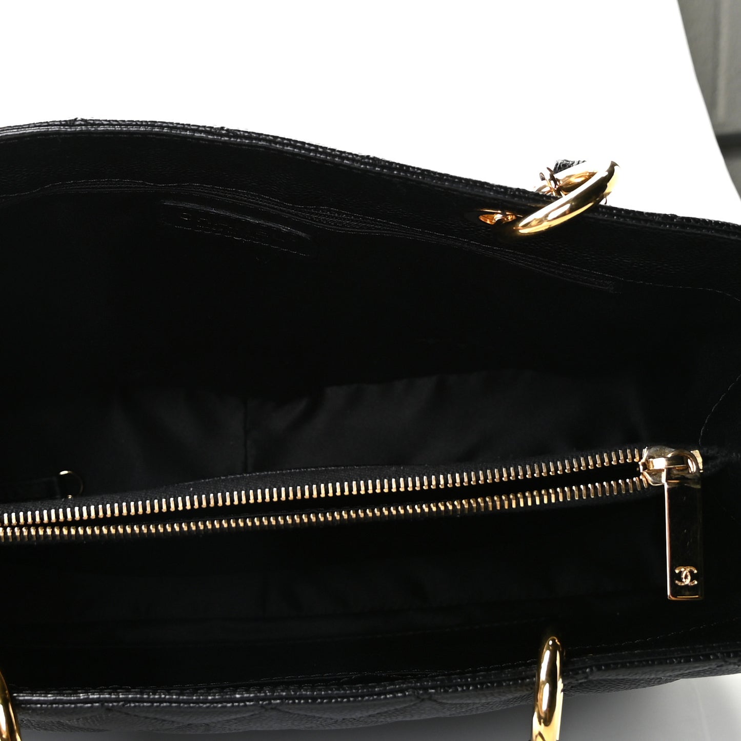 Caviar Quilted Grand Shopping Tote GST Black