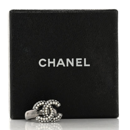 Chanel Crystal Pearl CC Ring 7 Silver 5 of 5