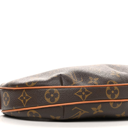 Louis Vuitton Monogram Croissant PM 8 of 9